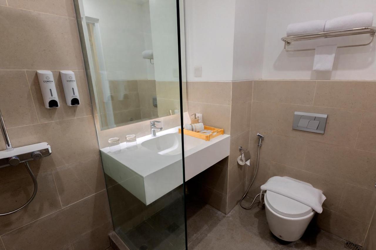 Cordia Hotel Yogyakarta - Hotel Dalam Bandara Glagah  Екстериор снимка